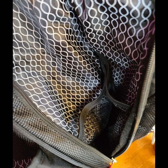 Fisher-Price Diaper Bag Black - Picture 8 of 15